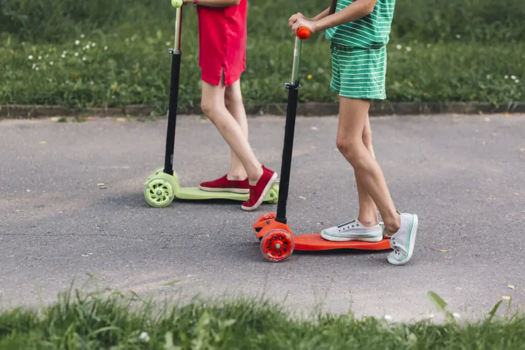 Kaski na hulajnogę wyspa kobiet