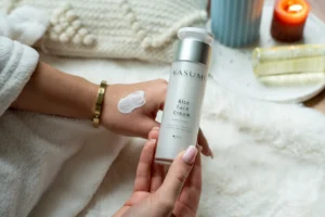 porcelanowej cery wyspa kobiet