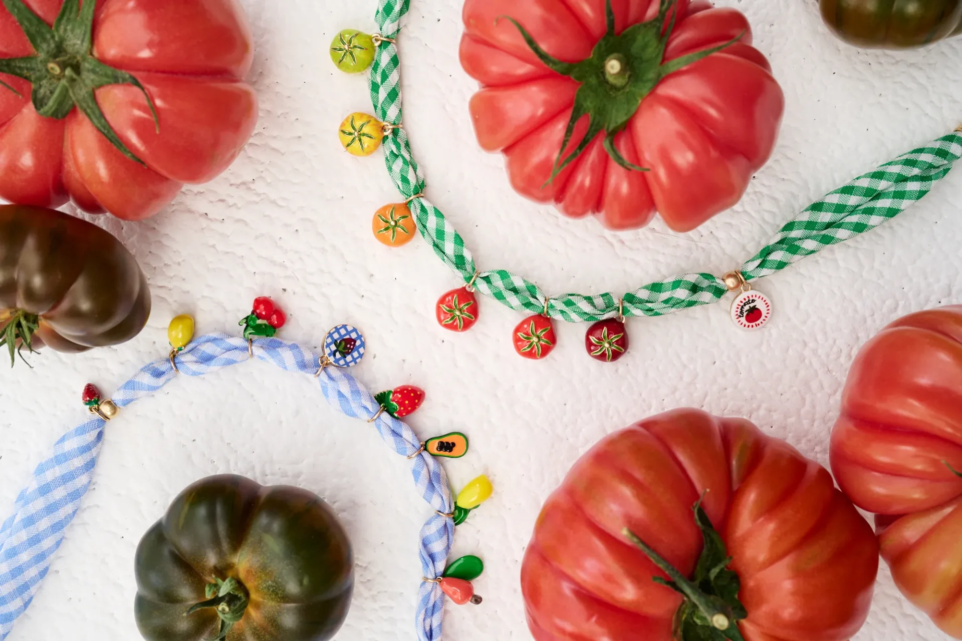 Naoko Studio prezentuje Farm Market – Freshly Picked Style moda inspirowana miejskim targiem i kulturą foodie