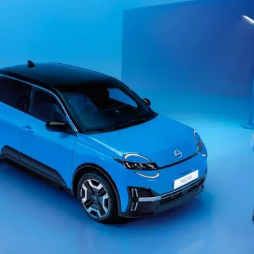 Nissan Micra i NAOKO wyspa kobiet