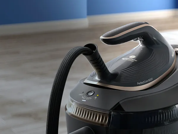 Prasowanie, które nadąża za codziennością. Poznaj najmocniejszy generator pary od Philips